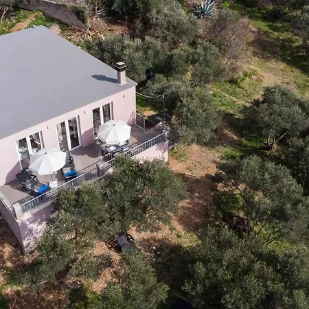 House Oceanne 30m From The With Sea View Holiday home *