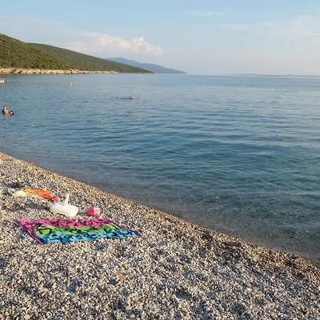 House Oceanne 30m From The With Sea View Holiday home Miholascica