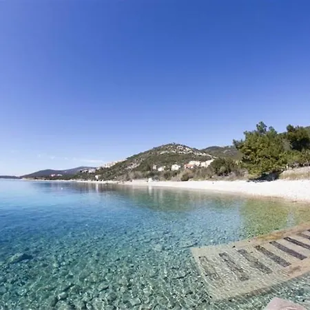 House Oceanne 30m From The With Sea View Holiday home